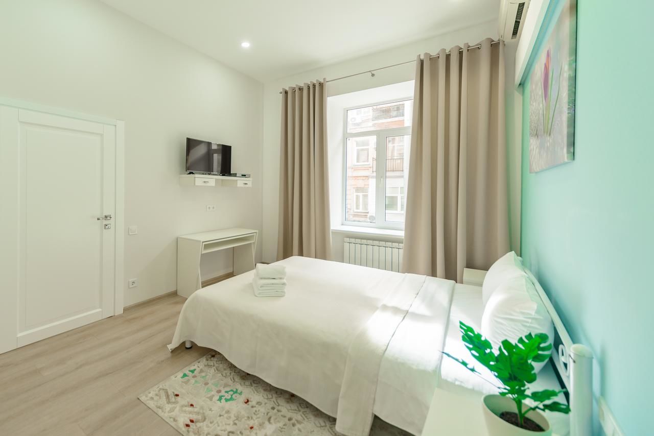 Апарт-отели Basseynaya Apart Hotel Киев-23