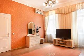 Апарт-отели Basseynaya Apart Hotel Киев Люкс: Baseina street 3-9