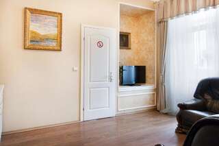 Апарт-отели Basseynaya Apart Hotel Киев Люкс: Baseina street 3-10