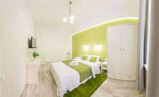 Апарт-отели Basseynaya Apart Hotel Киев Полулюкс с гидромассажной ванной - Baseina street 3-1