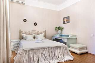 Апарт-отели Basseynaya Apart Hotel Киев Номер Делюкс с 2 спальнями: Baseina street 3 (2 вход)-1