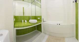 Апарт-отели Basseynaya Apart Hotel Киев Полулюкс с гидромассажной ванной - Baseina street 3-4