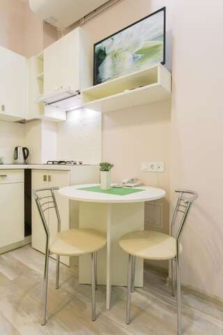 Апарт-отели Basseynaya Apart Hotel Киев Полулюкс с гидромассажной ванной - Baseina street 3-12